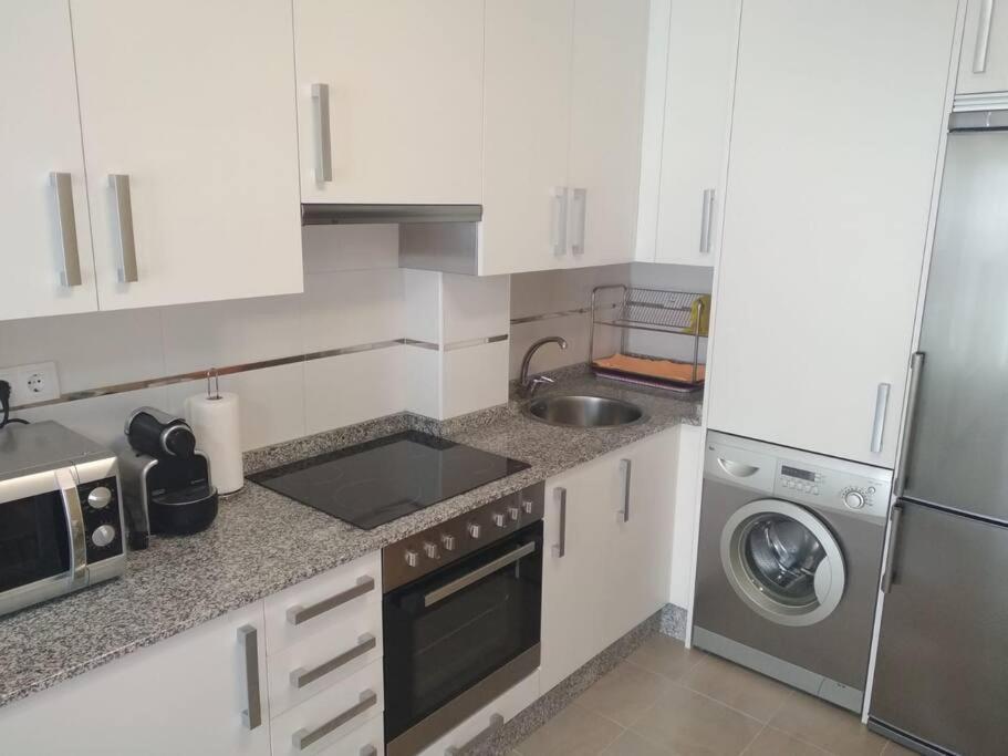 Apartamento Playa A Rapadoira Con Terraza Foz Dış mekan fotoğraf